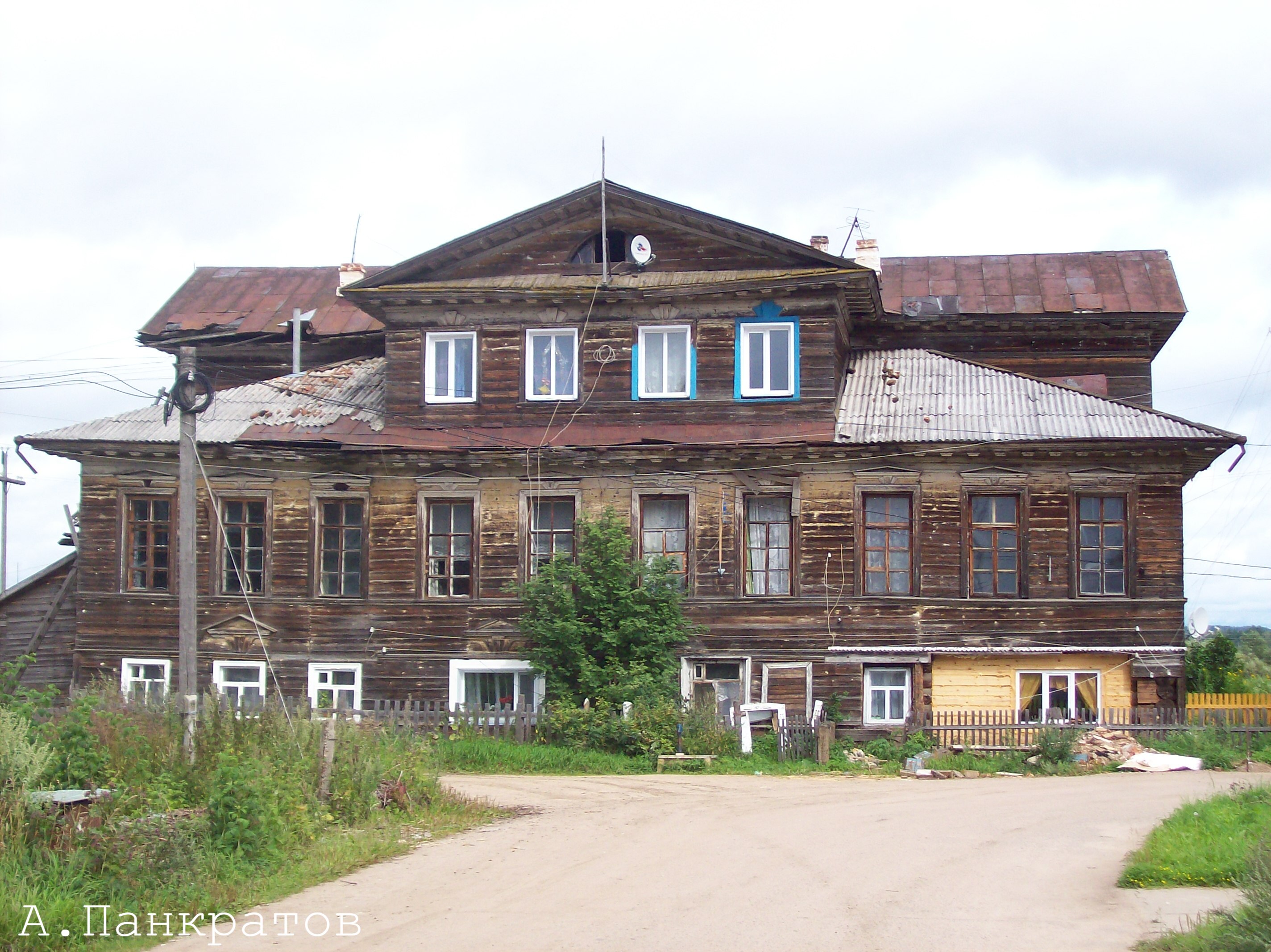 Лальск. Ул. 25 лет Октября, 8